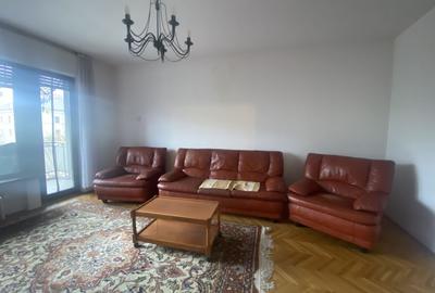 Apartament cu 4 camere decomandat, mobilat în Vatra Luminoasă
