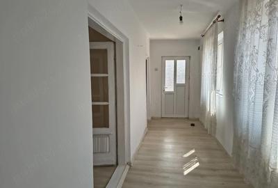 Casă cu Teren 1270 Mp în Transilvaniei