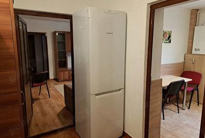 Apartament cu 2 camere semidecomandat în Micro 3 - 7