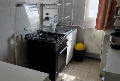Apartament cu 2 camere semidecomandat în Intim - 3