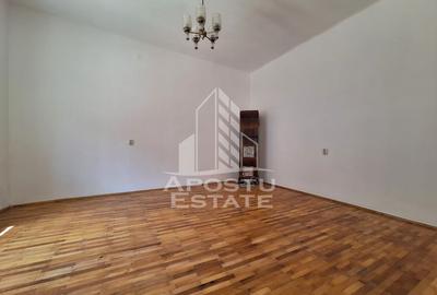 Spatiu de birou sau apartament cu 3 camere, 85 mp utili, Boul Rosu - 2
