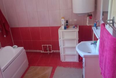 Casă în Camena - 1