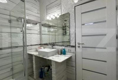 Apartament cu 2 camere decomandat în Dealuri Oradea - 4