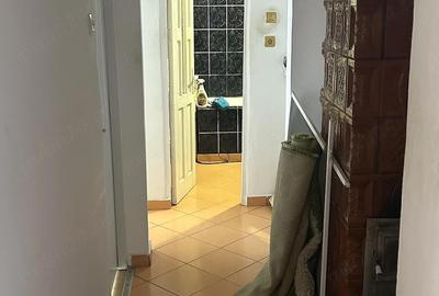 Apartament cu 3 camere decomandat în Central - 1