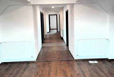 Apartament 4 camere 121mp zona Padurea Dumbrava