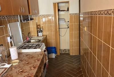 Garsonieră decomandată în Central - 5