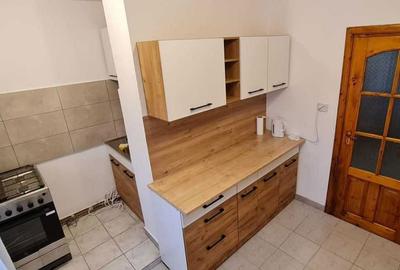 Apartament cu 3 camere decomandat în Bucovina - 2