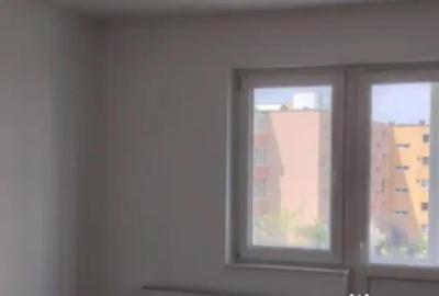 Apartament cu 2 camere semidecomandat în Centrul Civic - 2