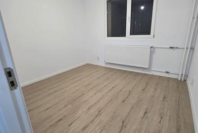 Apartament cu 3 camere semidecomandat în Progresul - 8