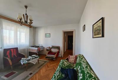Apartament cu 3 camere semidecomandat, mobilat în Lujerului - 3