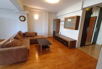 Apartament cu 2 camere decomandat, mobilat în Sisești