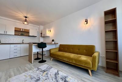 Apartament cu 2 camere semidecomandat, mobilat în Tractorul - 3