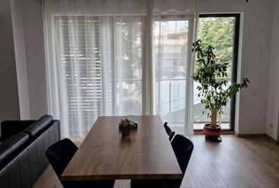Apartament cu 3 camere semidecomandat în Aviatorilor - 1