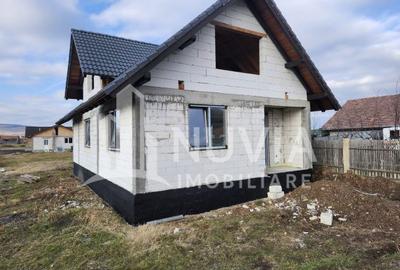 Casă cu 4 camere în Galtiu - 4