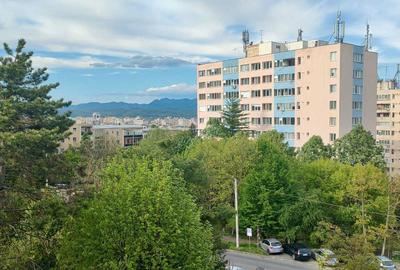 Apartament cu 2 camere decomandat în Central - 2