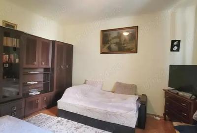 Casă cu 3 camere în Central - 8