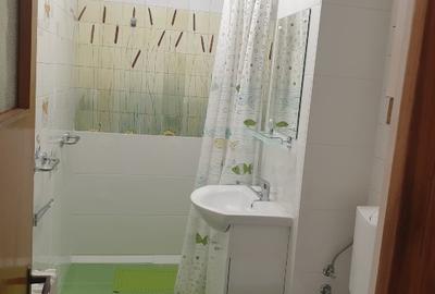 Proprietar  inchiriez ap 3 camere decomandate str Donath - 4