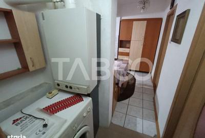 Apartament cu 3 camere semidecomandat în Ampoi 1 - 9