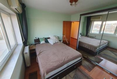 Apartament cu 4 camere decomandat, mobilat în Costin Georgian - 3