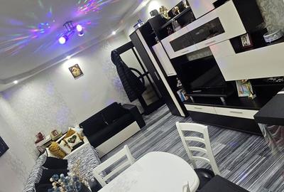 Apartament cu 3 camere decomandat în Prundu
