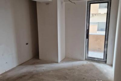Apartament cu 3 camere decomandat în George Enescu - 1