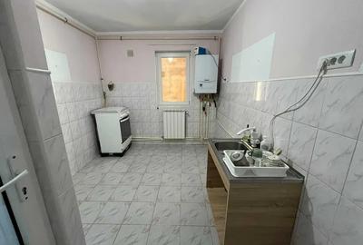 Apartament  3 camere de vanzare zona Tomis Nord, CENTRALA GAZ - 4