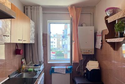 Apartament 3 camere,etaj 1, Zona Dacia - 5