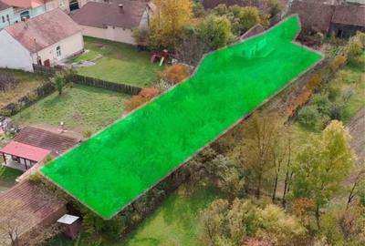 Casă cu 3 camere în Săcel - 1