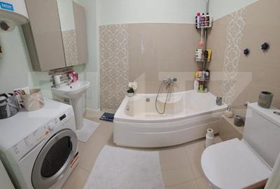 Casă cu 5 camere cu Teren 2400 Mp în Central - 15