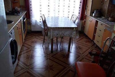 Apartament cu 2 camere decomandat în Central - 1