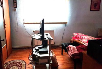 Casă cu 5 camere cu Canalizare în Central - 5