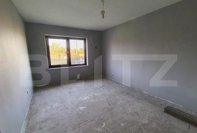 Casa cu 2 camere ?i living cu o gradina generoasa in su - 2