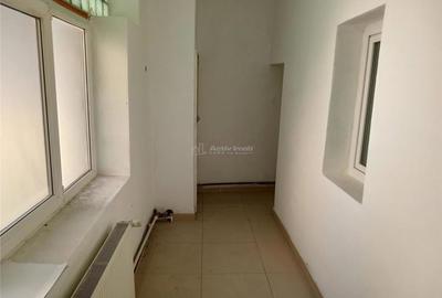 Spațiu comercial, de 80 mp, în Oravița - 5