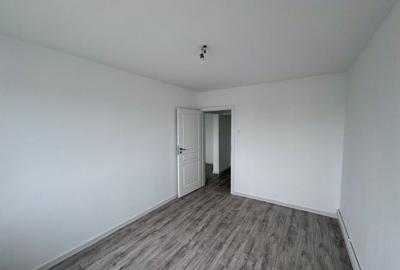 PODU ROS - RESTAURANT COTNARI - 2 CAMERE - ETAJ INTERMEDIAR -RENOVAT - FARA RISC - 10