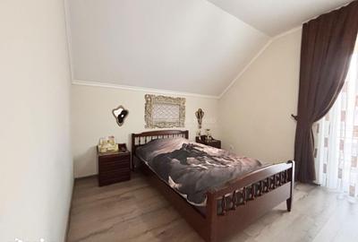 Casă cu 4 camere cu Teren 300 Mp în Sânmartin - 12