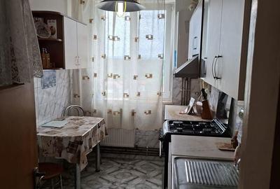 Apartament cu 2 camere decomandat în Central - 3