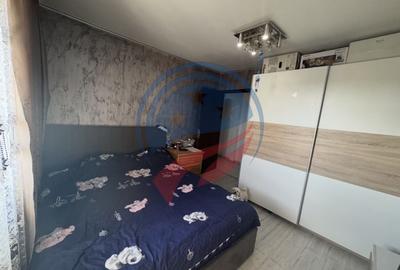 Apartament cu 3 camere decomandat în Craiovița Nouă - 7