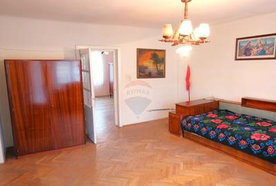 Casa situata in Media?,intr-o zona in plina dezvo... - 2