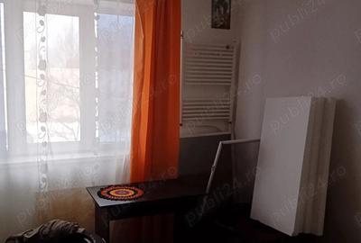 Garsonieră decomandată în Central - 8