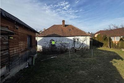 Casă cu 3 camere cu Teren 1000 Mp în Central - 8