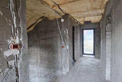 Casă cu 5 camere cu Teren 800 Mp în Central - 6