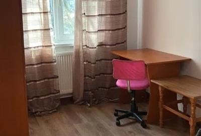 Apartament cu 3 camere semidecomandat în Inel II - 4