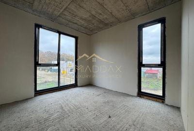 Casă individuală cu 5 camere cu Canalizare în Balotești - 33