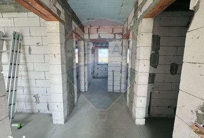 Casă cu 5 camere cu Teren 316 Mp în Bariera Vâlcii - 3