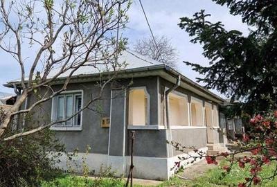Casă cu 4 camere cu Teren 135 Mp în Valea Călugărească - 2