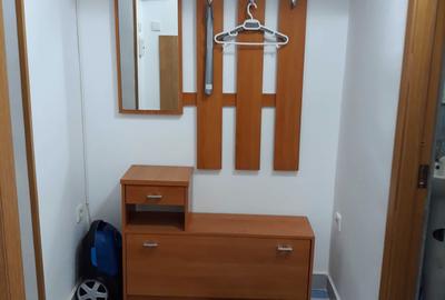 Garsonieră decomandată în Central - 3