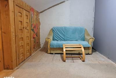 Casă cu Teren 2000 Mp în Tărtășești - 16