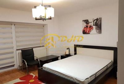 Apartament o camera, Hala Centrala