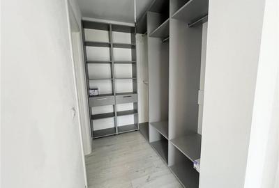 Casă individuală cu 4 camere cu Canalizare în Cristian - 20