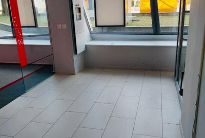 Spațiu comercial, de 105 mp, în Ultracentral - 1